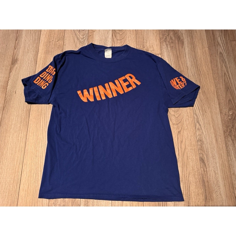Port & Company T-Shirt Mens L Blue Winner Dave & Busters Sleeve Print Graphic